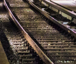 Trwa kontrola po tym, jak dwa składy znalazły się na jednym torze w Piotrkowie Trybunalskim. Wstępnie ustalono, że to błąd ludzki