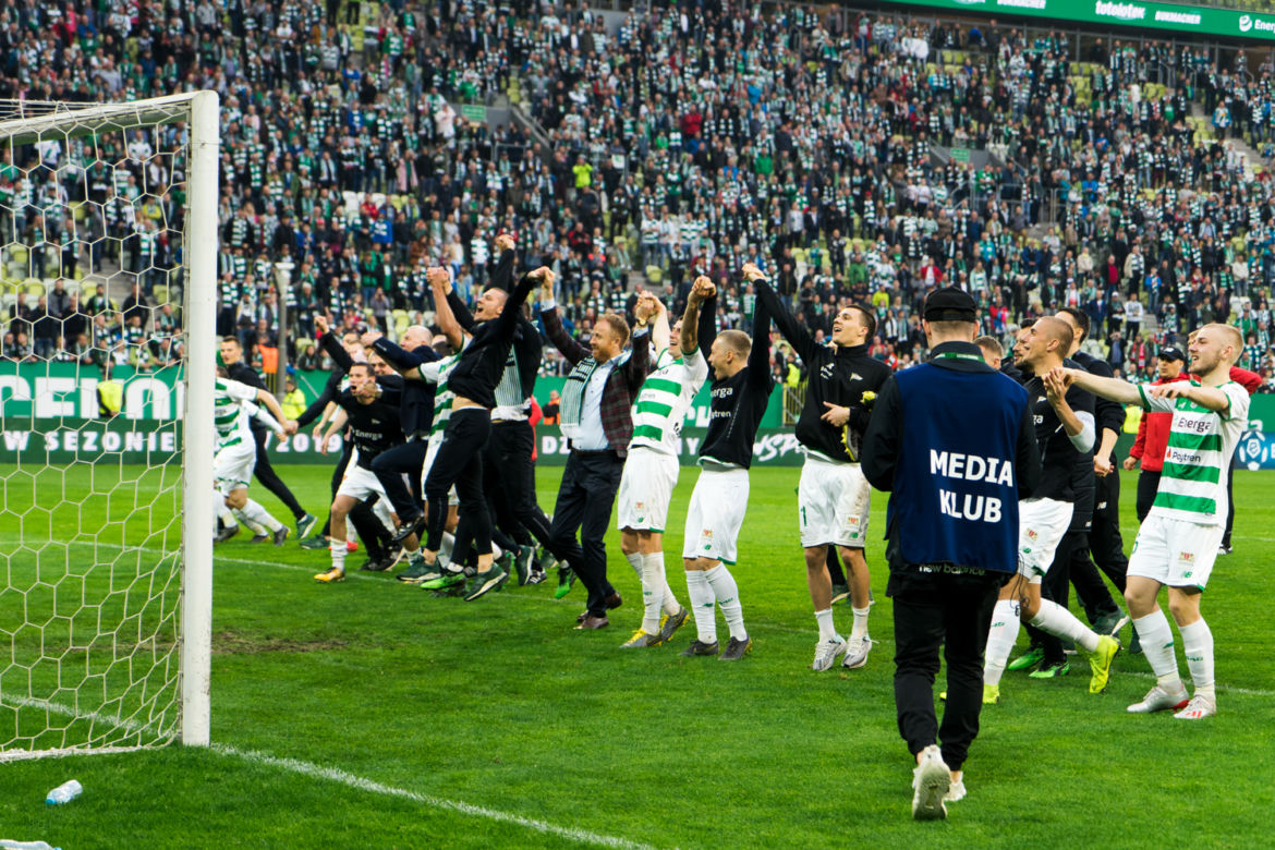 Feta piłkarzy i kibiców Lechii Gdańsk