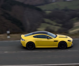 Aston Martin V12 Vantage S
