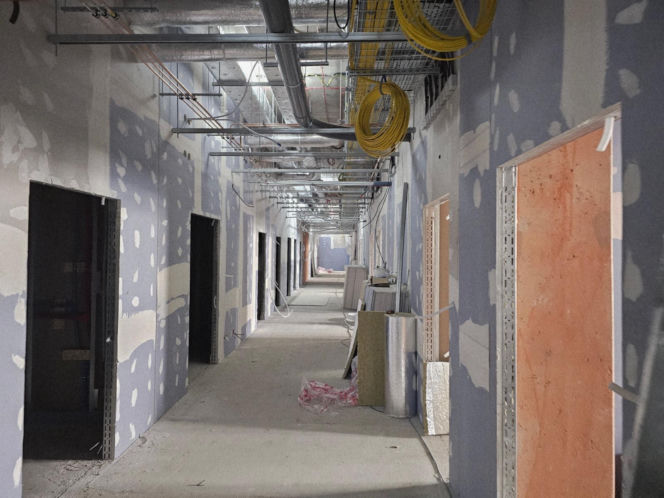 Budowa Dolnośląskiego Centrum Onkologii, Pulmonologii i Hematologii we Wrocławiu - kwiecień 2026