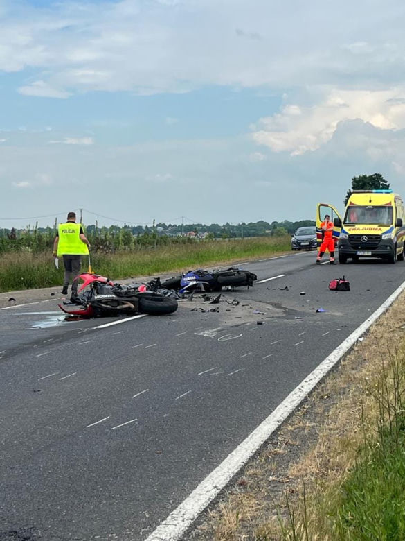 Kobieta i mężczyzna nie żyją. Z maszyn zostały strzępy