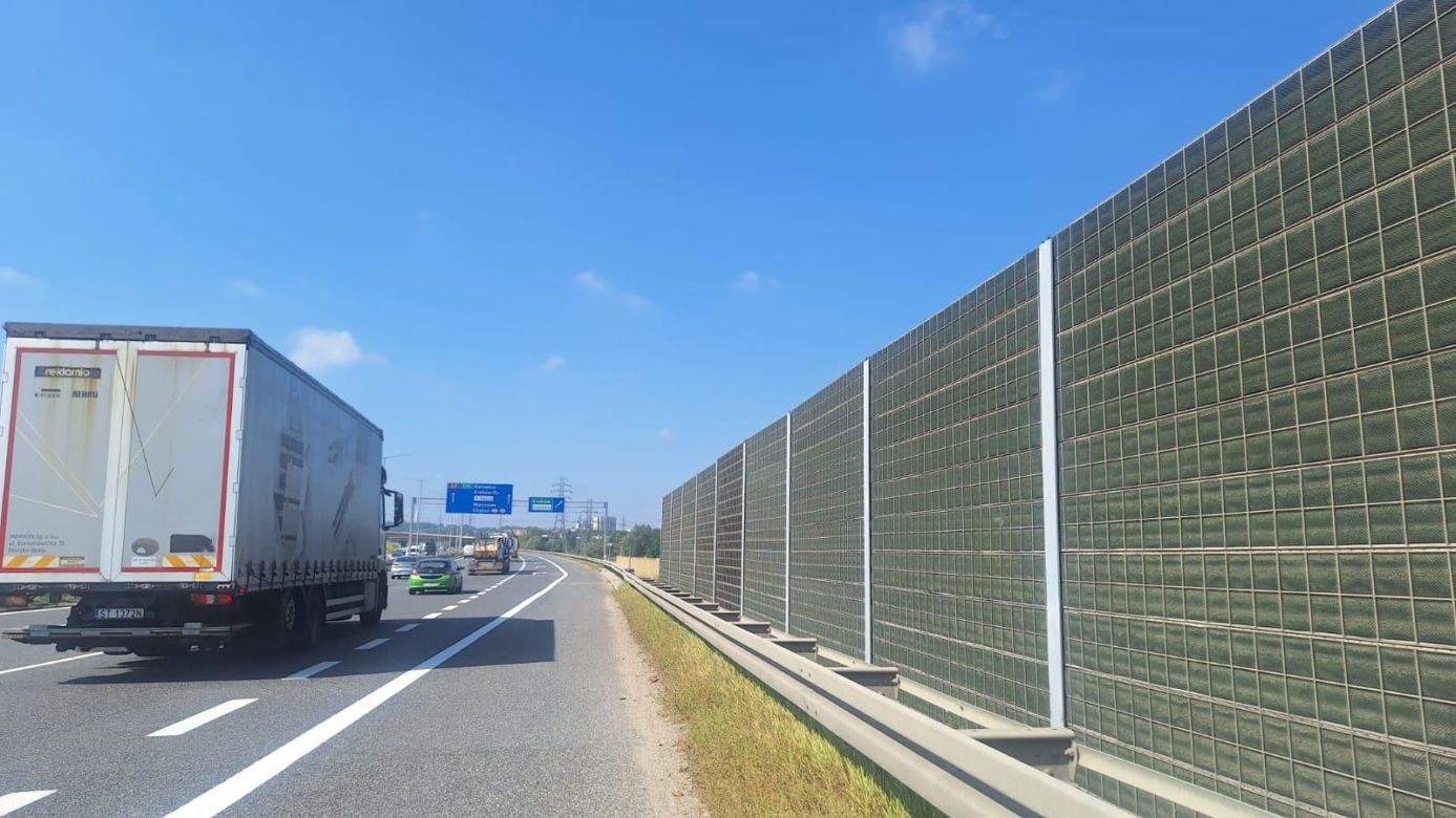 Przy A4 powstanie około 400 metrów ekranów dźwiękochłonnych