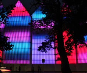 Pokaz iluminacji Filharmonii w Szczecinie z okazji Święta Muzyki