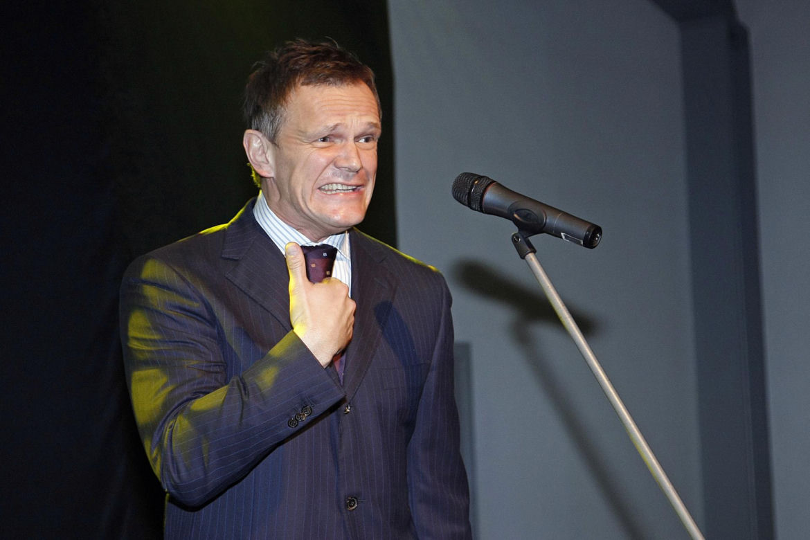 Cezary Pazura kiedyś i dziś. Tak na przestrzeni lat zmieniał się odtwórca roli Jurka Kilera