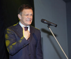 Cezary Pazura kiedyś i dziś. Tak na przestrzeni lat zmieniał się odtwórca roli Jurka Kilera