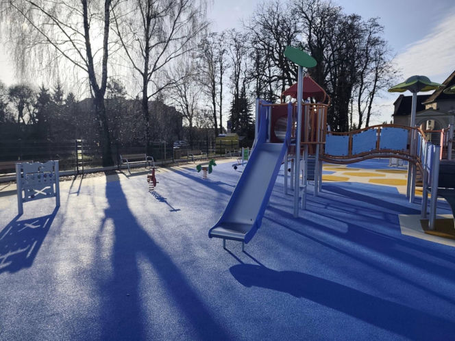 Nowy plac zabaw w Wilkowicach