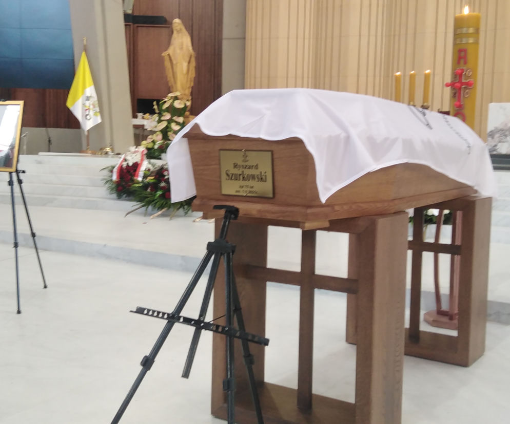 Ceremonia pożegnalna Ryszarda Szurkowskiego