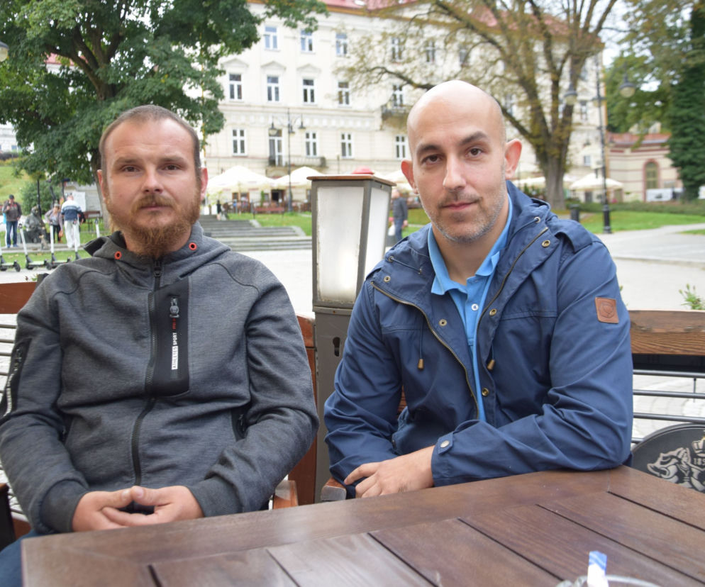 Ratownicy walczyli o równe wypłaty. Zwolnili ich z pracy [ZDJĘCIA]
