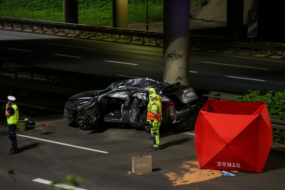 Tragiczny wypadek na autostradzie A4 w Katowicach. Zginął kierowca lexusa