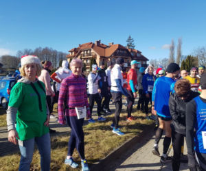 IX Dadajowy Zlot Morsów: Mikołajem możesz być cały rok 