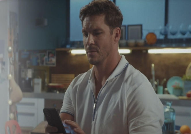 M jak miłość, odcinek 1900. Marcin (Mikołaj Roznerski)