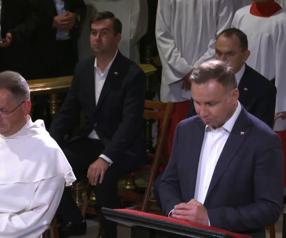 Andrzej Duda po wyborach pojechał na Jasną Górę. Przed Cudownym Obrazem dziękował za wybór na drugą kadencję