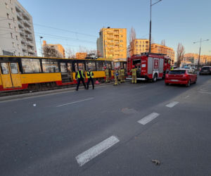 Warszawa. Potrącenie pieszego na torowisku