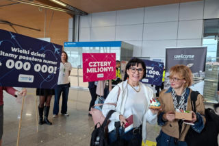Ławica pobiła rekord. Lotnisko obsłużyło czteromilionową pasażerkę