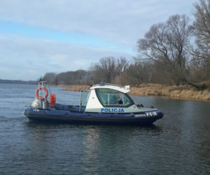 Policja znów przeczesuje nurt Wisły. Szuka zaginionego 28-latka?!