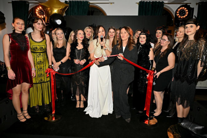 Napięte twarze gwiazd na imprezie kliniki medycyny estetycznej. Młynarska prawie jak Rozenek