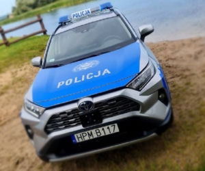 Nowoczesny radiowóz w monieckiej komendzie [ZDJĘCIA]