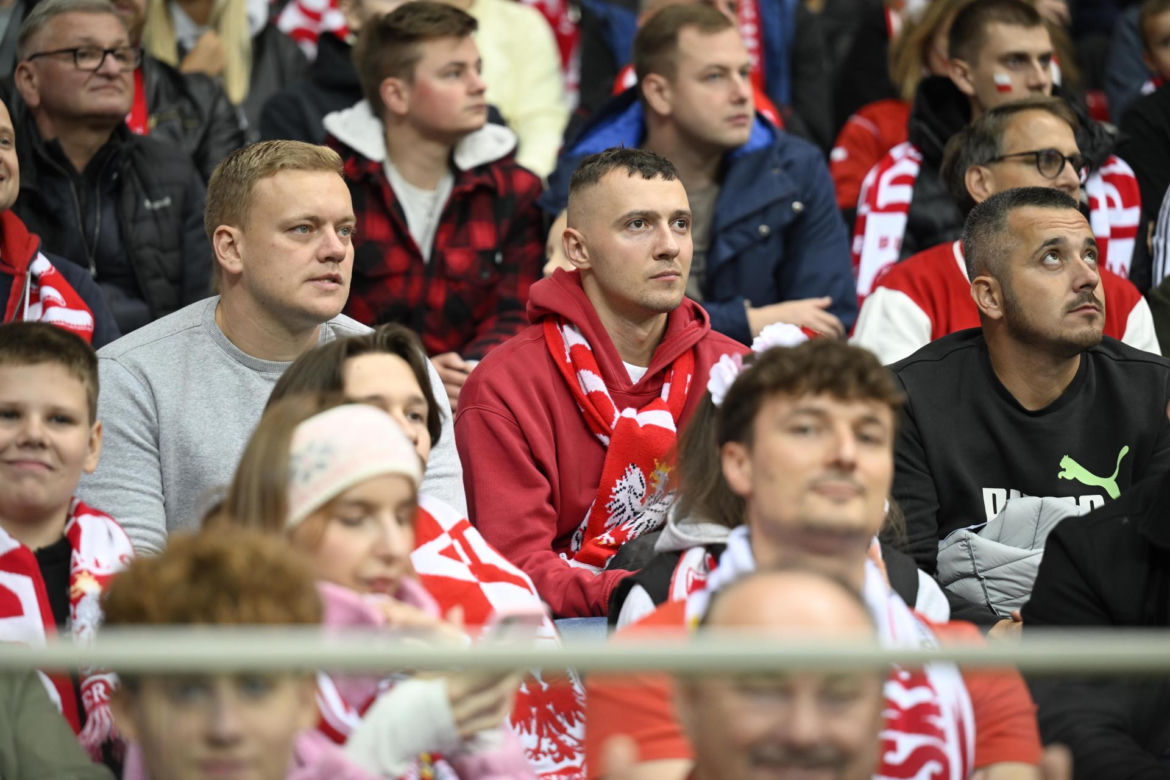 Tłumy kibiców na PGE Narodowym w Warszawie. Polska-Bośnia [ZDJĘCIA]