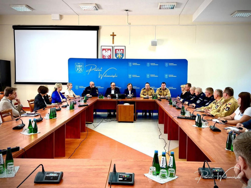 Policjanci pokazali jak wygląda wnętrze spalonego budynku w Ząbkach. Wstrząsające obrazki