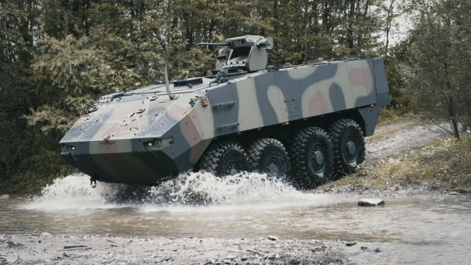 Program SAFE w Rumunii. Armia inwestuje w Piranha 5, Lynx i polskie drony Warmate