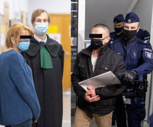 Powiedział policjantom, że ojczym się nad nim znęca