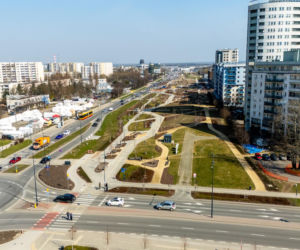 Park nad Południową Obwodnicą Warszawy w marcu 2026 r.
