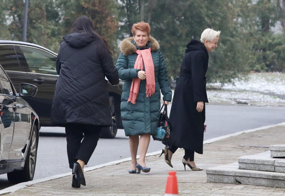 Tak kobiety z rządu wystroiły się na pierwsze posiedzenie. Chorosińska królową stylu