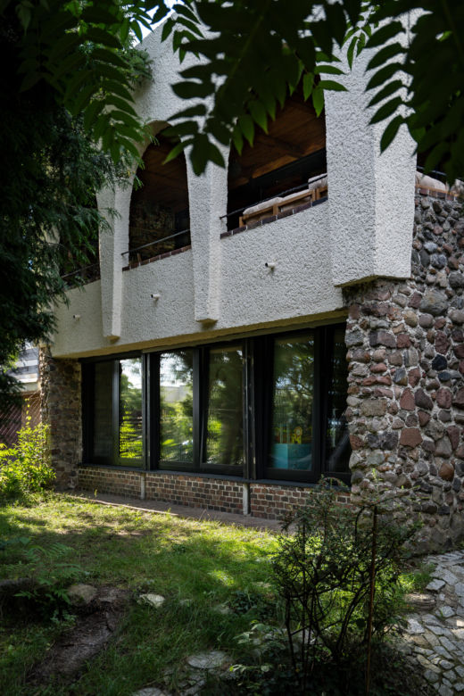 Remont domu z lat 70. - zobacz metamorfozę wyjątkowej Hacjendy Kiekrz w Poznaniu