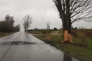 Końskowola: Śmiertelny wypadek. 19-latka NIE ŻYJE! ZWĘGLONE ZWŁOKI w płonącym aucie