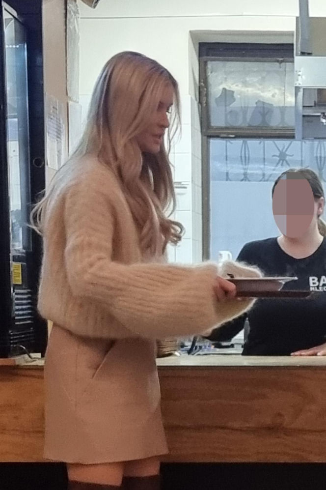 Joanna Krupa z siostrą Martą. Zjadły w mlecznym i poszły po patelnię