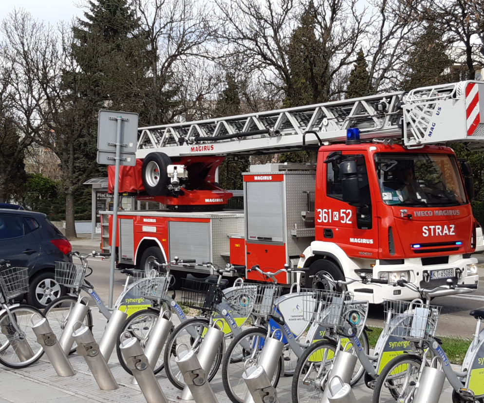 Ćwiczenia taktyczno-bojowe strażaków