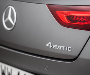 Mercedes-Benz CLA 220 4MATIC 7G-DCT
