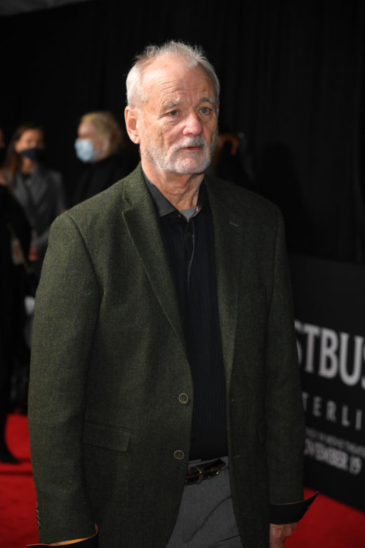 Romans roku! 72-letni gwiazdor Hollywood ma romans z młodszą o 30 lat znaną piosenkarką!