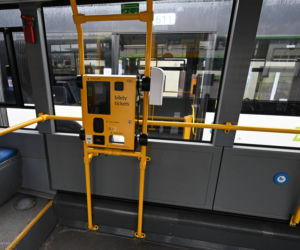 Bezdotykowe dezynfekatory w autobusach w Białymstoku już działają [ZDJĘCIA]