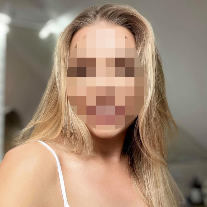 Justyna B. zginęła pod kołami pociągu. Jej grób przykryły białe kwiaty