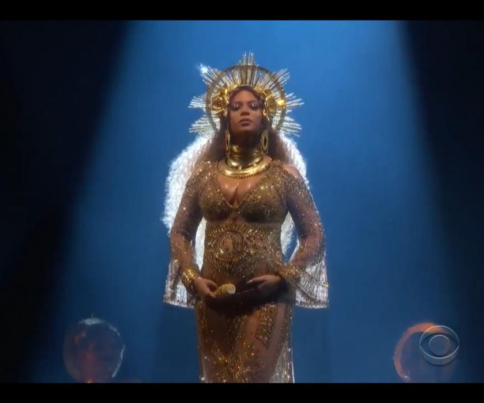 Beyonce niczym Matka Boska! Występ gwiazdy wzbudza kontrowersje