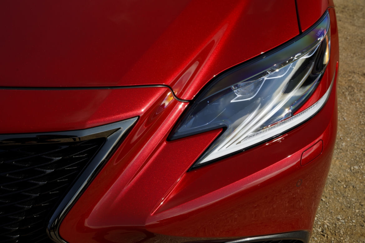 nowy Lexus LS500 F-Sport