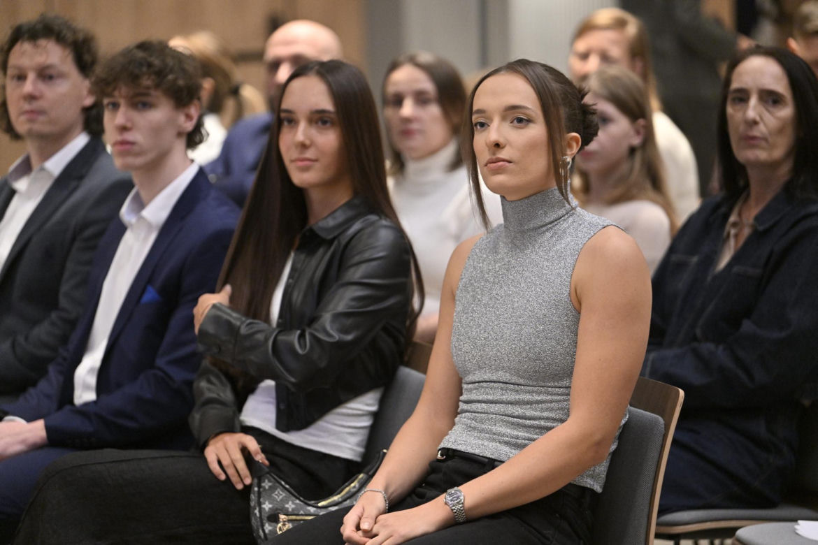 Iga Świątek i Daria Abramowicz na konferencji