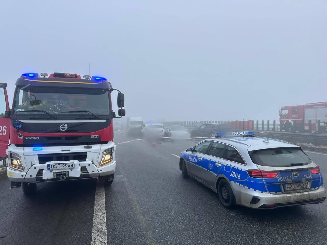 Tragiczny karambol na A4. Gęsta mgła i śmiertelny wypadek