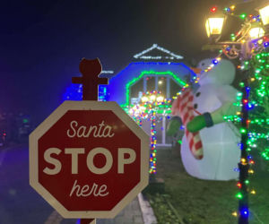 Magia Świąt w Świętokrzyskiem. Gdzie szukać najpiękniej oświetlonych domów? Rzepin i Pawłów skradły show!