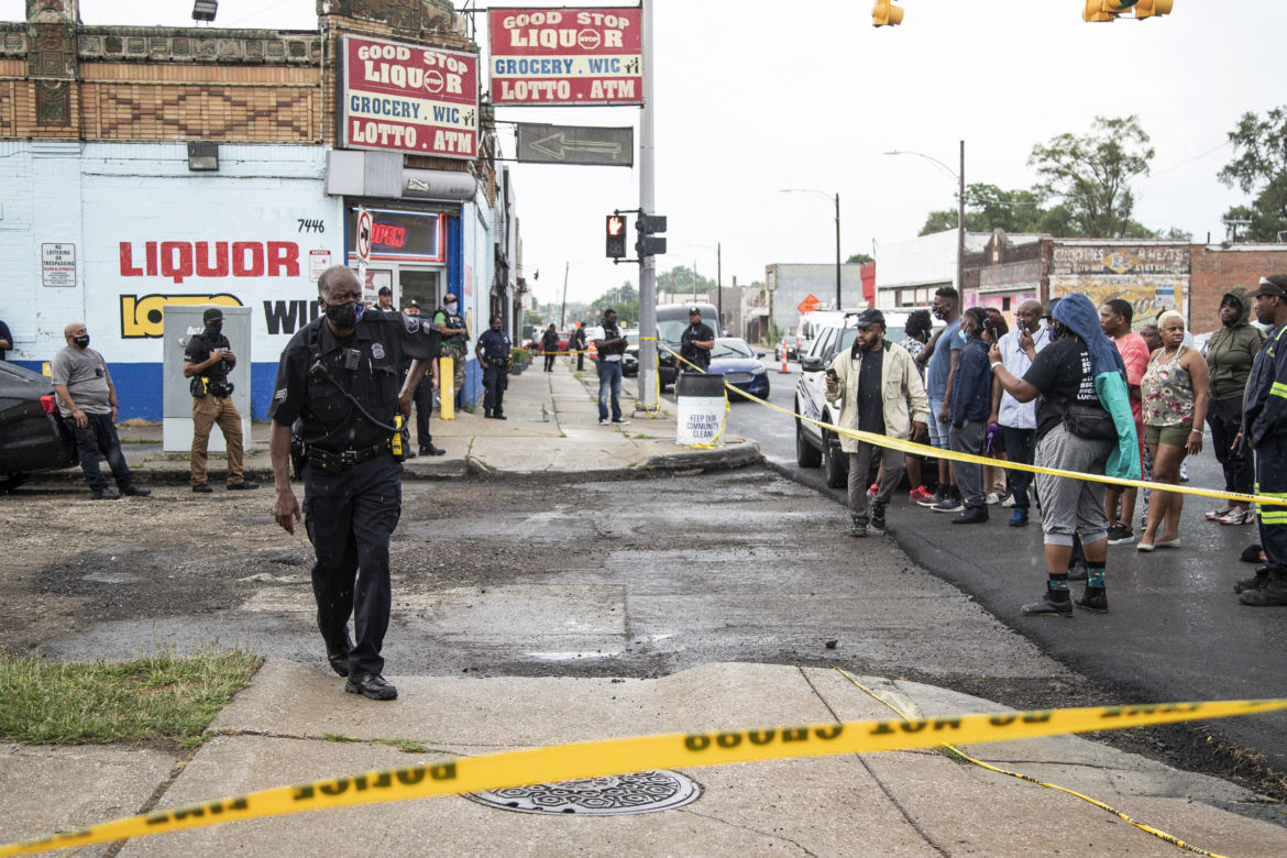 Protesty i strzelanina w Detroit