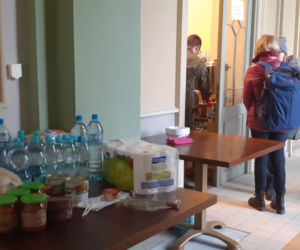 Punkt recepcyjny na Dworcu PKP w Przemyślu
