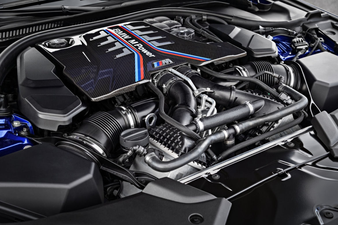 BMW M5 4.4 V8 biturbo M xDrive