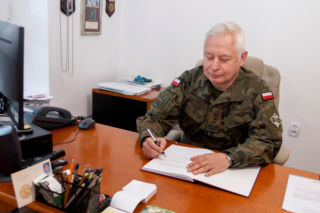 płk. dr. hab. n. med. Grzegorzem Kade