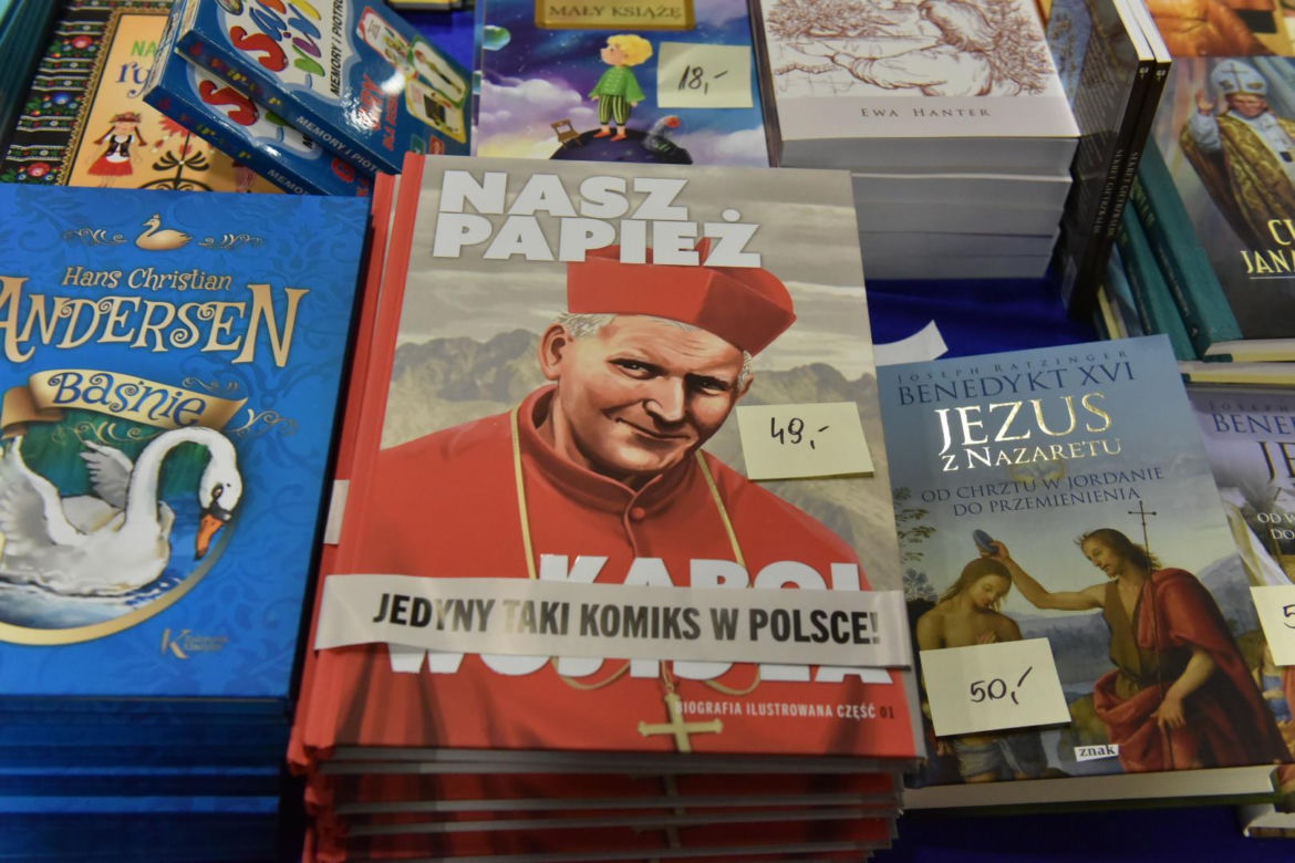 Urodziny Radia Maryja. Tak ojciec Rydzyk i jego zwolennicy świętowali w Toruniu
