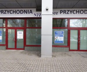 Klinika leczenia uzależnień przeniosła się z Pragi na Czerską. Mieszkańcy protestują