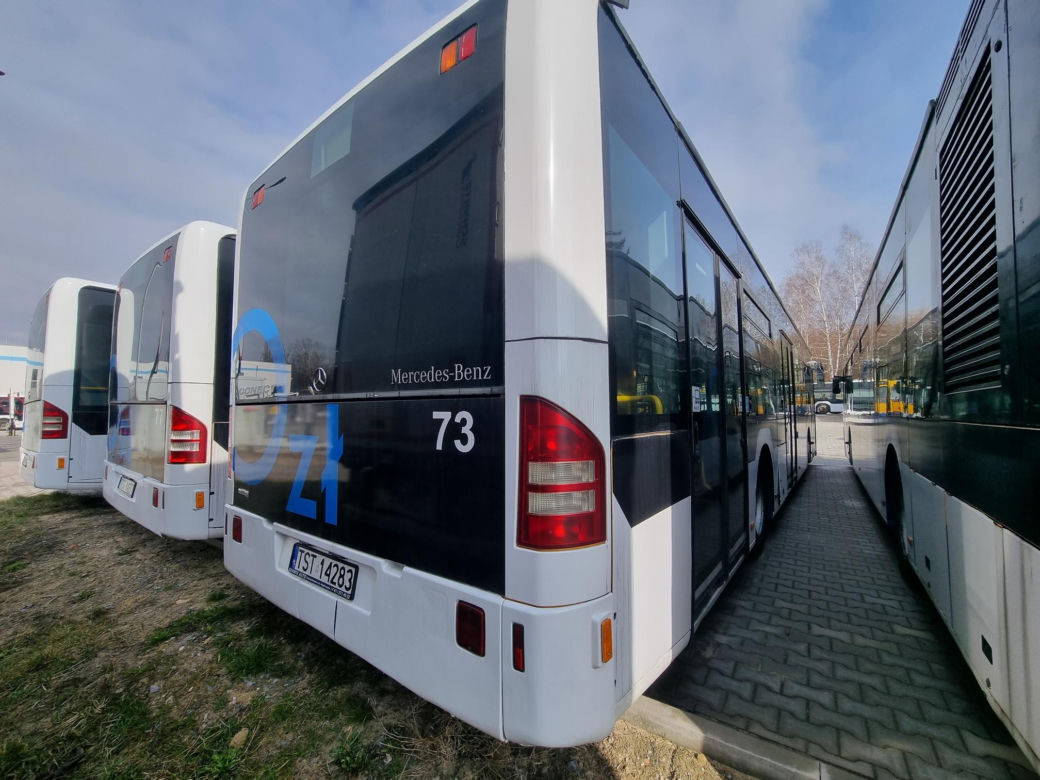 ZEC Starachowice sprzedaje 10 Mercedesów. Drugi przetarg niższa cena