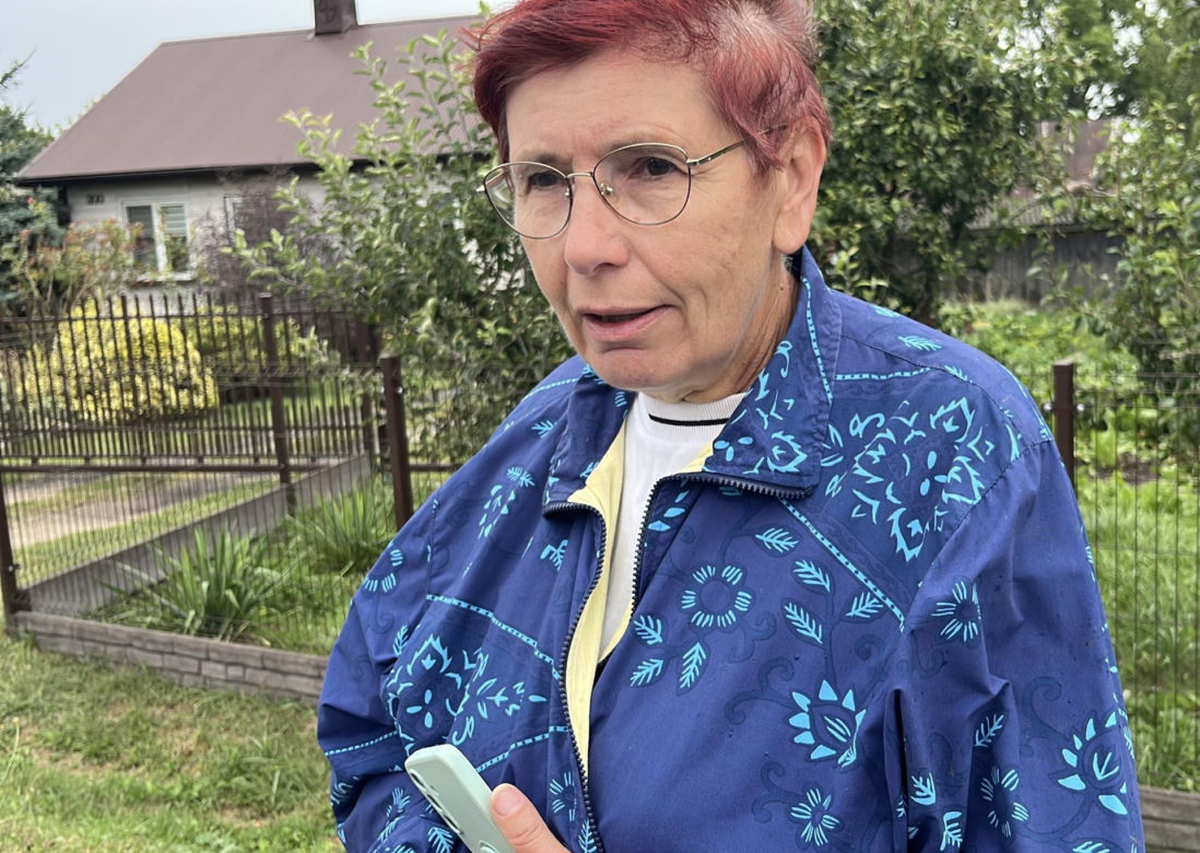 "Pięć minut byłam od śmierci". Na dom pani Alicji i jej męża spadł rosyjski dron