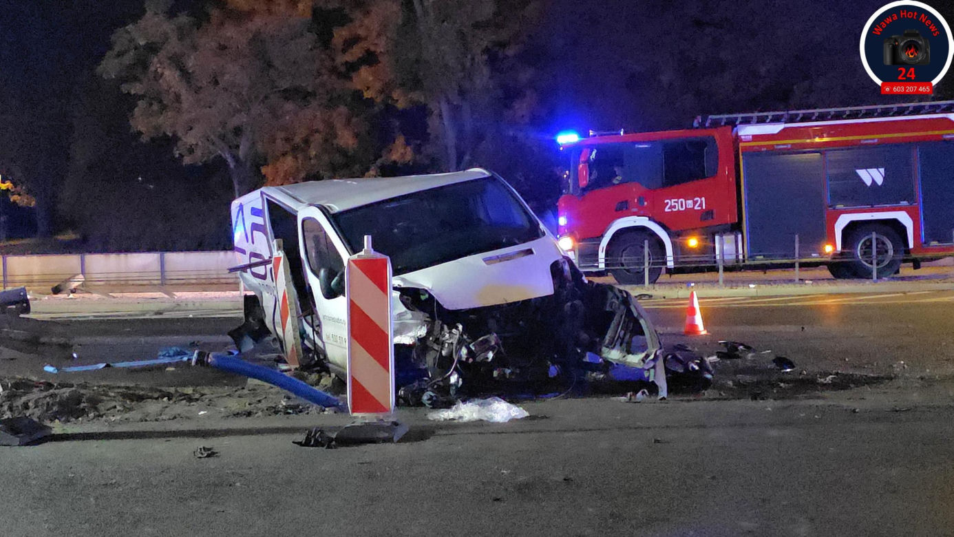 Wypadek na Wisłostradzie. Poszkodowane 6 osób, w tym dzieci