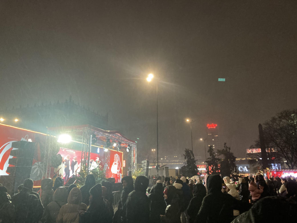 Świąteczna ciężarówka Coca-Coli w Warszawie